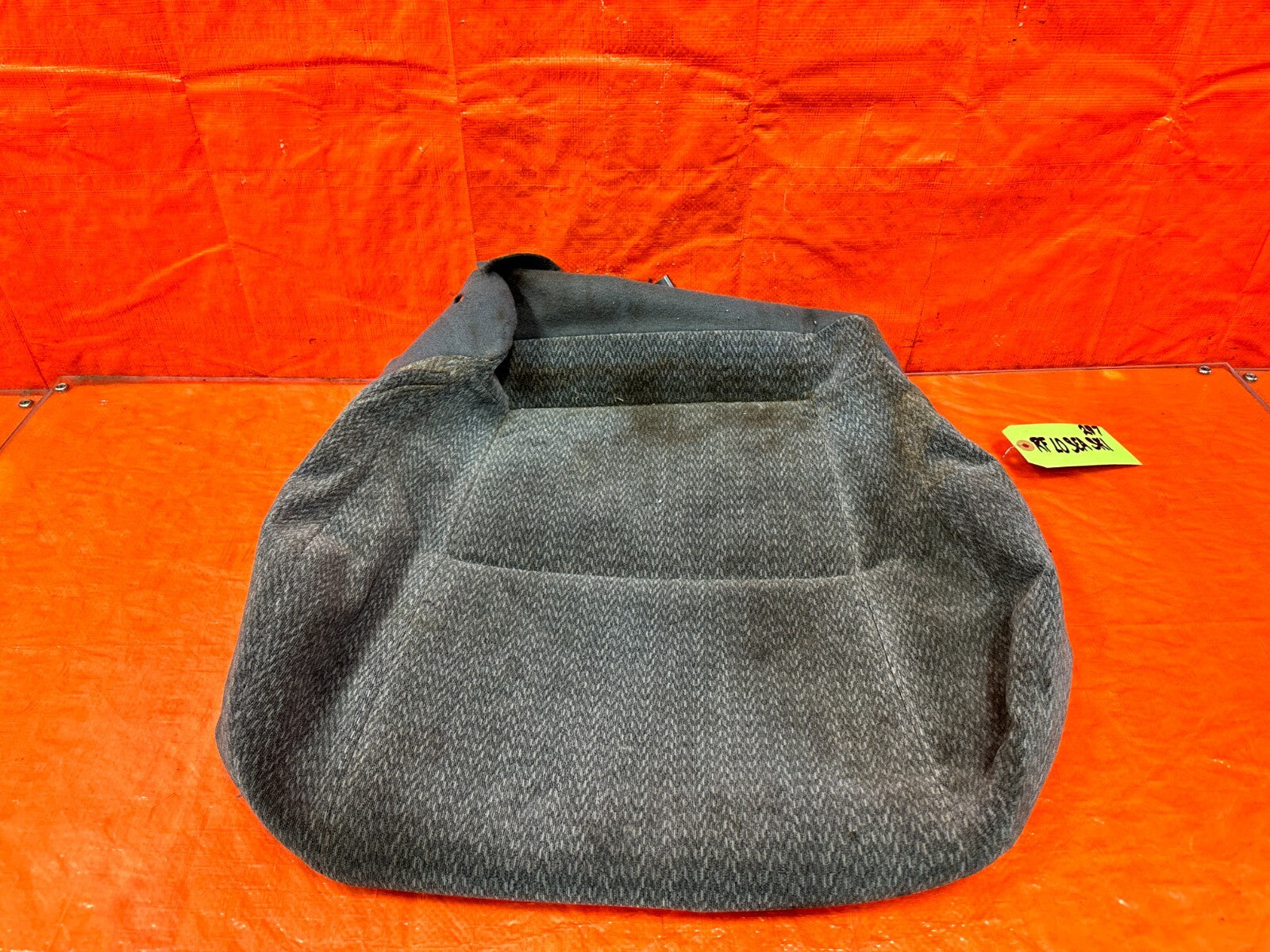 96 00 HONDA CIVIC SEDAN 4D   PASSENGER RIGHT FRONT LOWER SEAT SKIN WRAP OEM 2971
