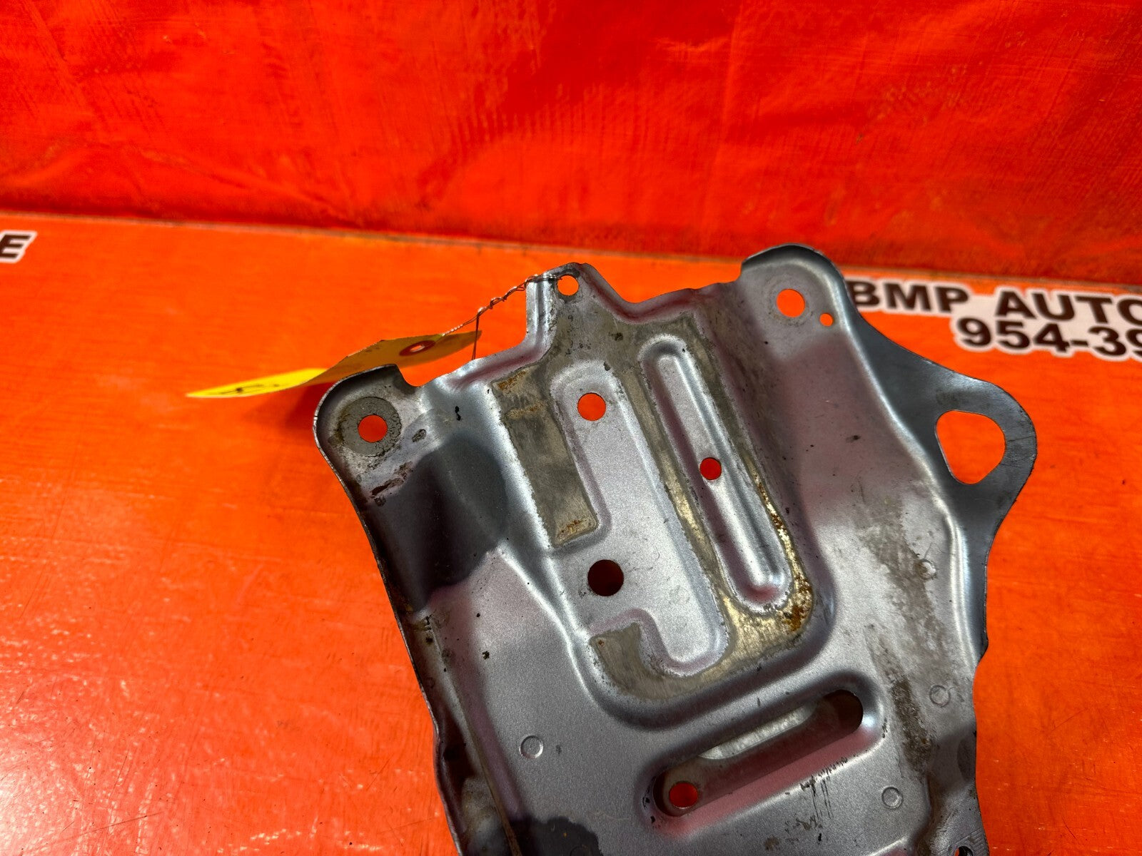 04 08 ACURA TSX   BATTERY TRAY   OEM FACTORY #2553