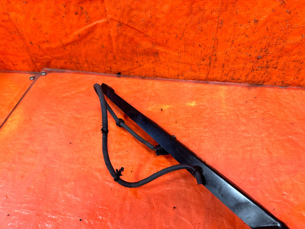 08 15 INFINITI G37 Q60 FRONT RADIATOR CORE SUPPORT CENTER BRACKET #3295