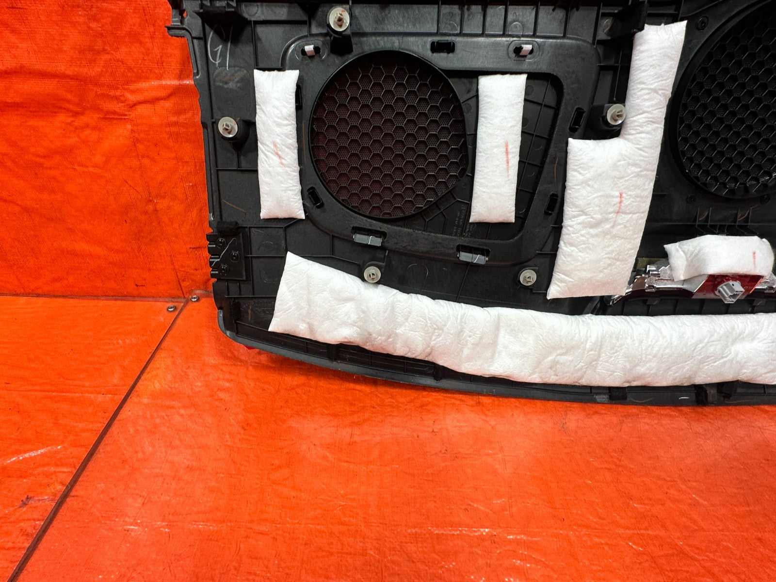 09 14 ACURA TSX   REAR SPEAKER COVER TRAY LINER TRIM   OEM #30516