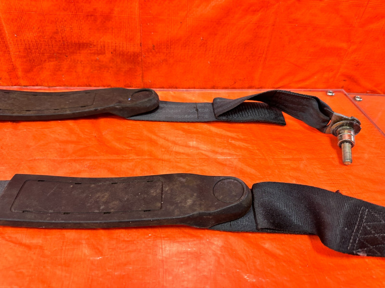 96 00 HONDA CIVIC HATCHBACK FRONT SEAT BELT SET LEFT & RIGHT SEAT BELTS OEM  2874