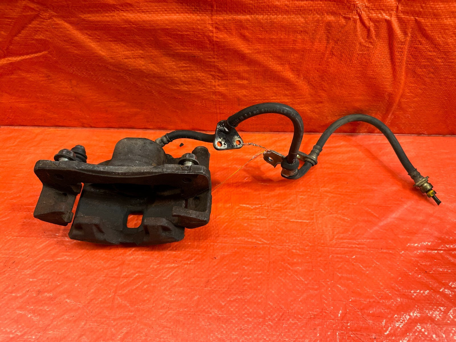 93 94 HONDA DEL SOL SI   PASSENGER RIGHT FRONT BRAKE CALIPER OEM FACTORY 2277