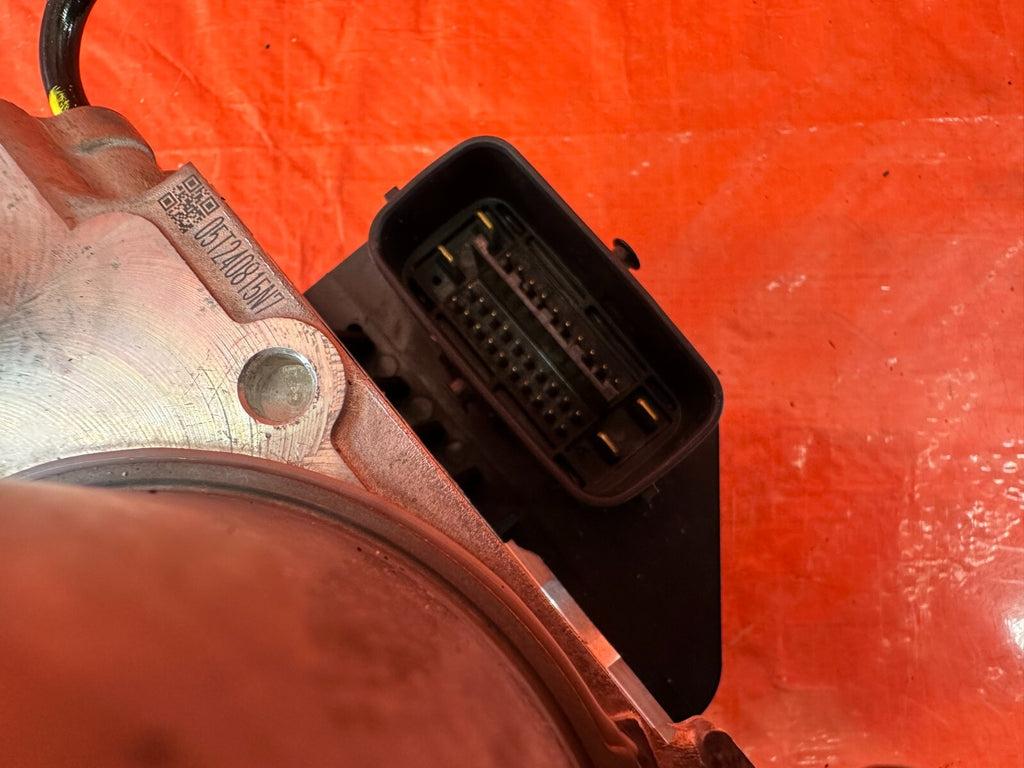 16 17 INFINITI Q50   RED SPORT 400   W/ PRE CRASH ONLY   ABS PUMP MODULE OEM 2226