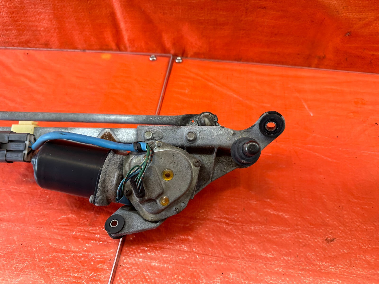 94   01 ACURA INTEGRA   FRONT WINDSHIELD WIPER MOTOR WITH LINKAGE   OEM  #2281