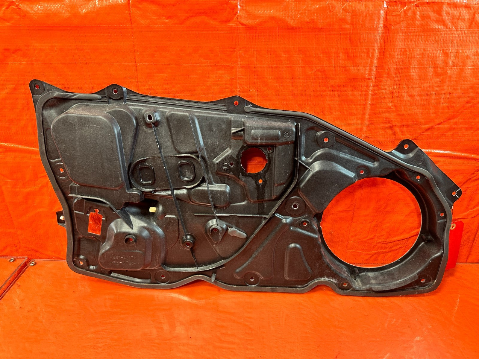 04 11 MAZDA RX8 RX 8   RIGHT DOOR INSERT CARRIER HOUSING   OEM FACTORY #30311
