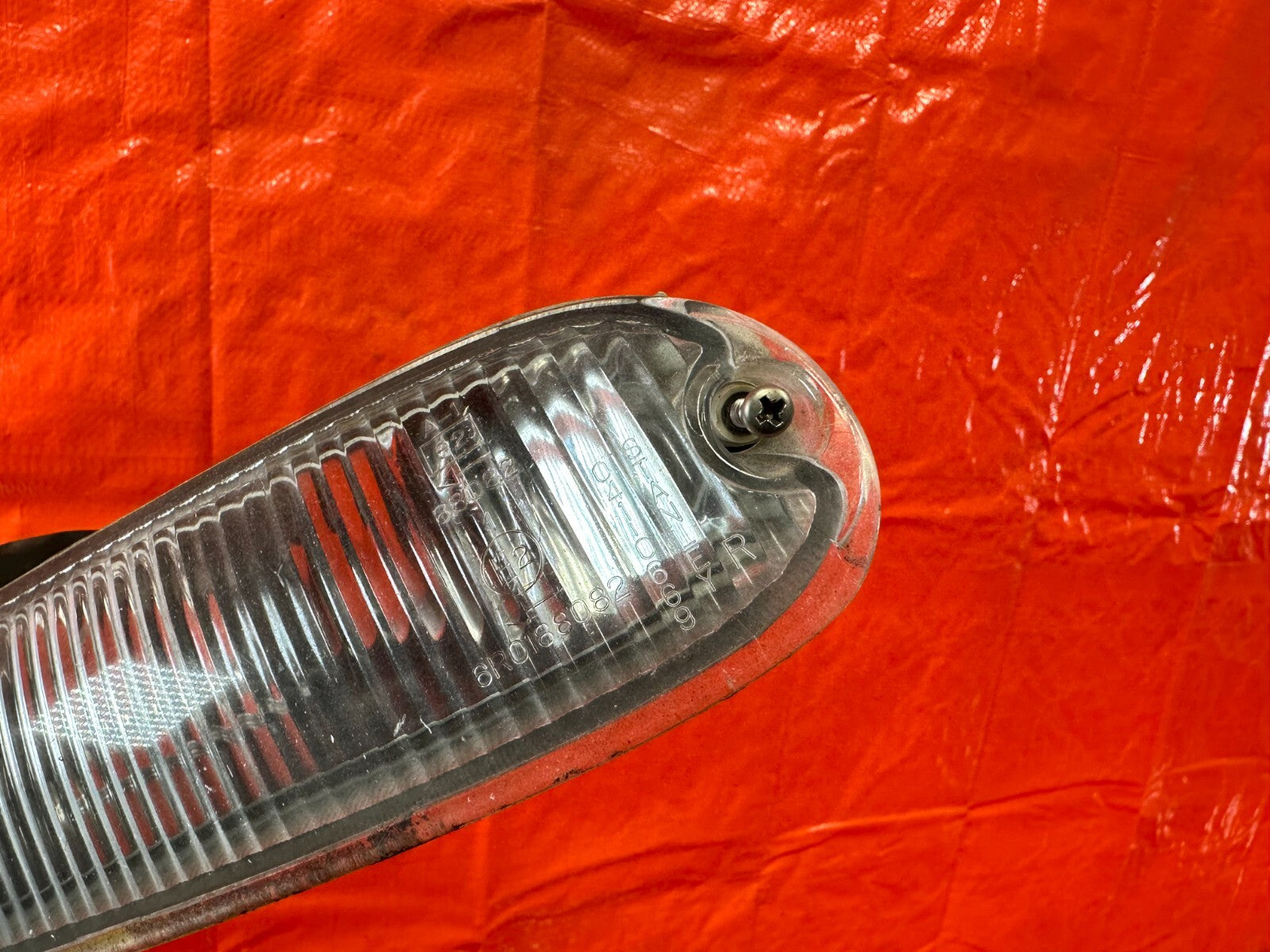 90 97 MAZDA MX 5 MIATA   PASSENGER RIGHT   FRONT BUMPER SIGNAL CORNER LIGHT OEM10