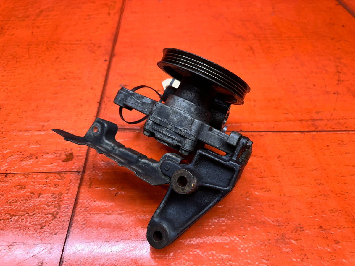 98-01 ACURA INTEGRA GS-R 1.8L VTEC P72 POWER STEERING PUMP ASSEMBLY OEM #3494
