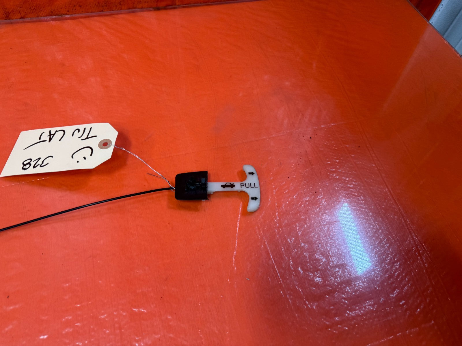 08 15 INFINITI G37 & Q60    2D COUPE   TRUNK LID LATCH LOCK ACTUATOR   OEM 3281