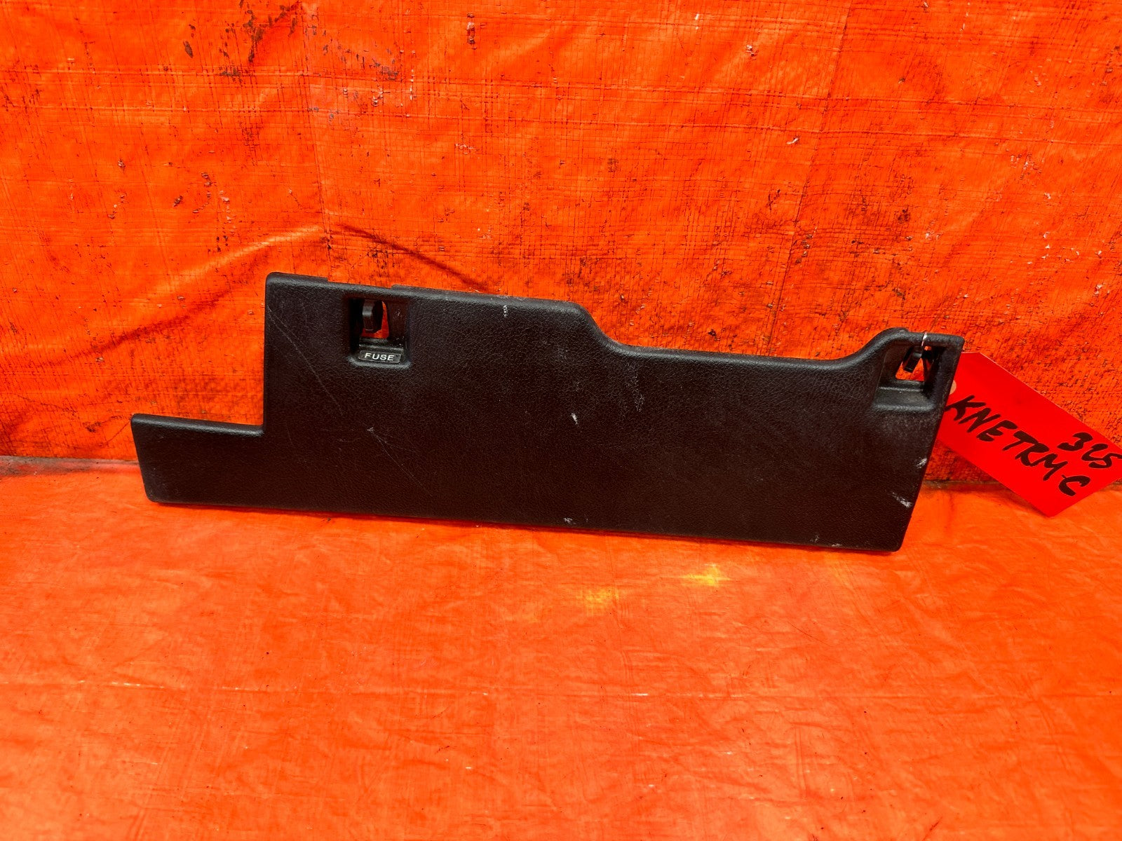 90 91 HONDA CIVIC HATCHBACK   UNDER STEERING COLUMN IGNITION KNEE TRIM OEM 3251