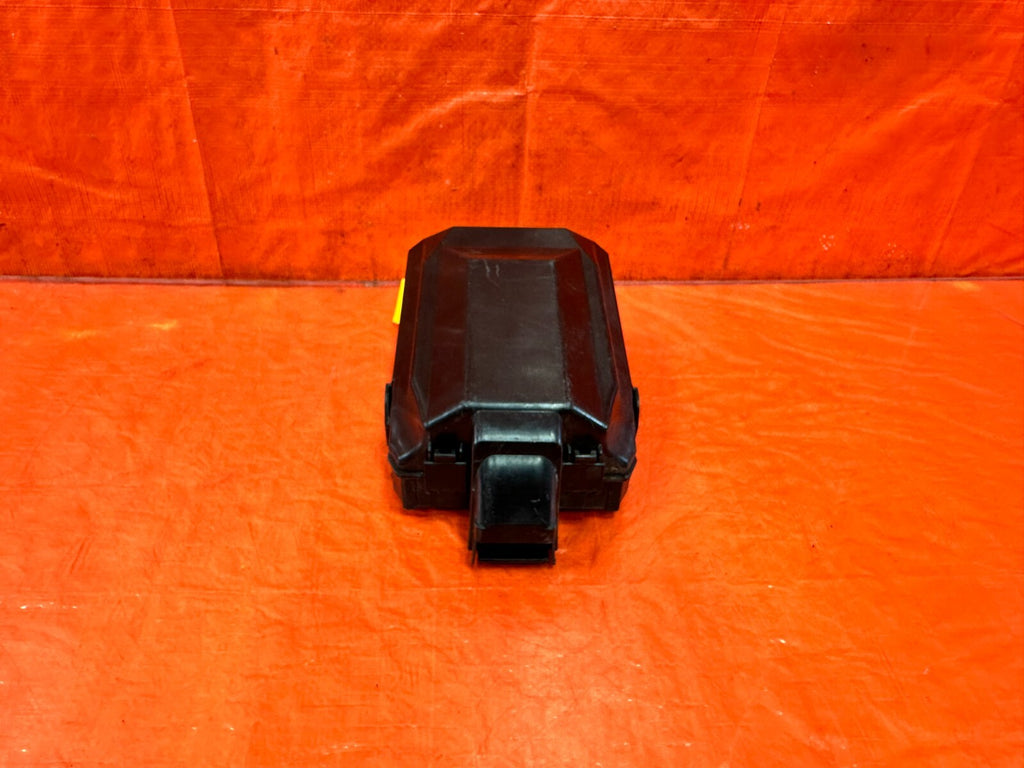 17 20 INFINITI Q60   IPDM ENGINE BAY UNDER HOOD FUSE BOX   OEM #2896