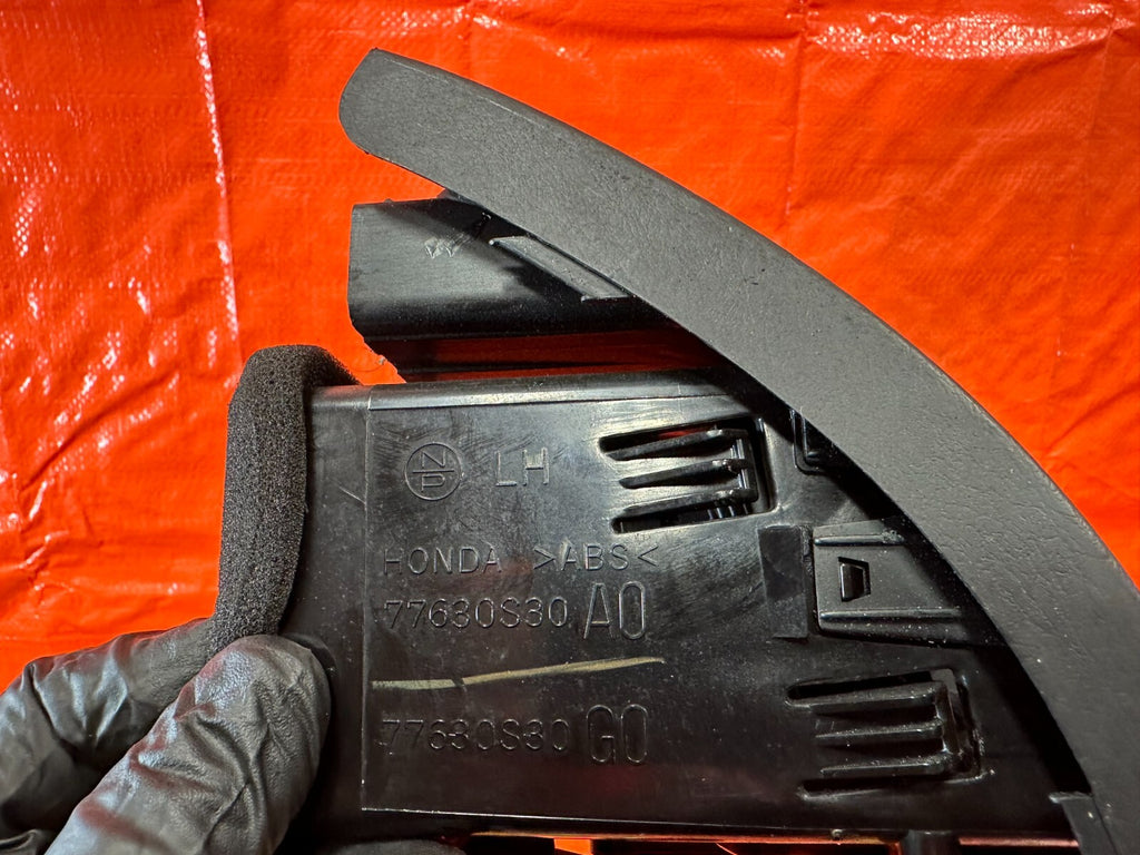 97 01 HONDA PRELUDE BASE & SH   PASSENGER RIGHT DASHBOARD DASH AC VENT OEM #2599