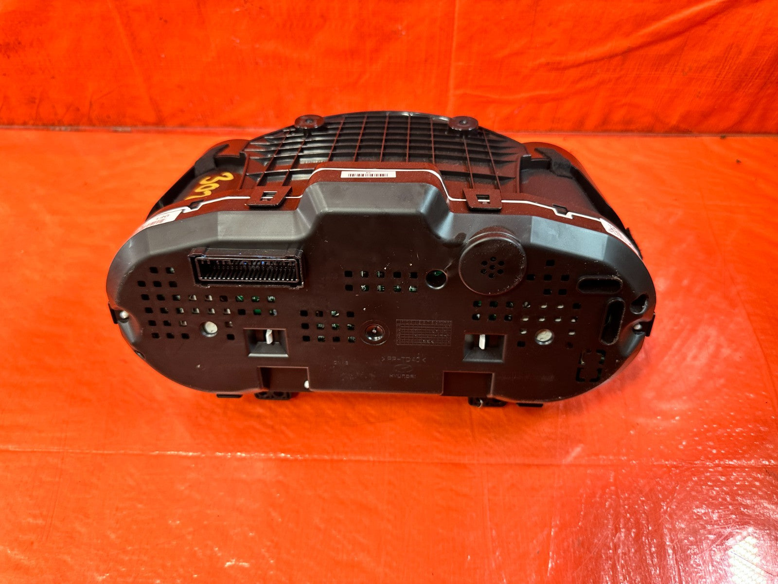 13 16 HYUNDAI GENESIS COUPE 3.8L   6 SPEED MANUAL INSTRUMENT GAUGE CLUSTER 62K9