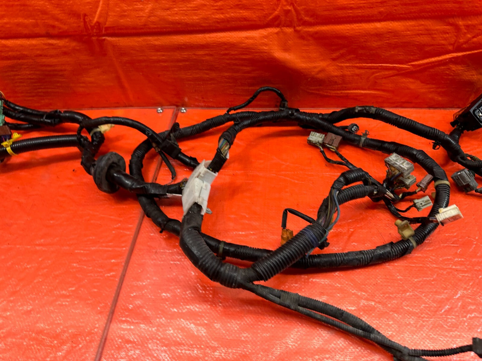 04 05 ACURA TSX   ENGINE BAY / ABS MODULE WIRE HARNESS WIRING LOOM   OEM #2099