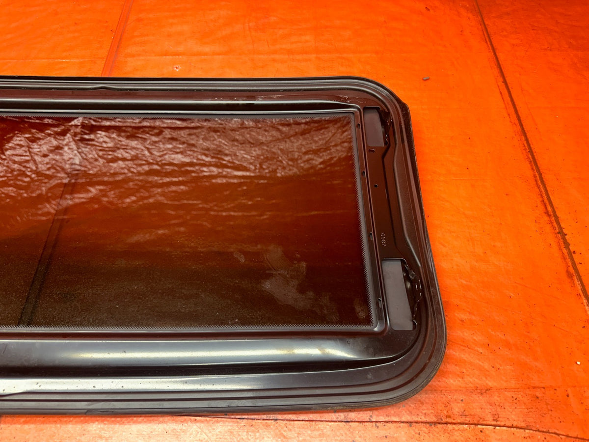 14-15 INFINITI Q50 3.7L AWD ROOF TOP MOONROOF SUNROOF PANEL WINDOW GLASS OEM #345