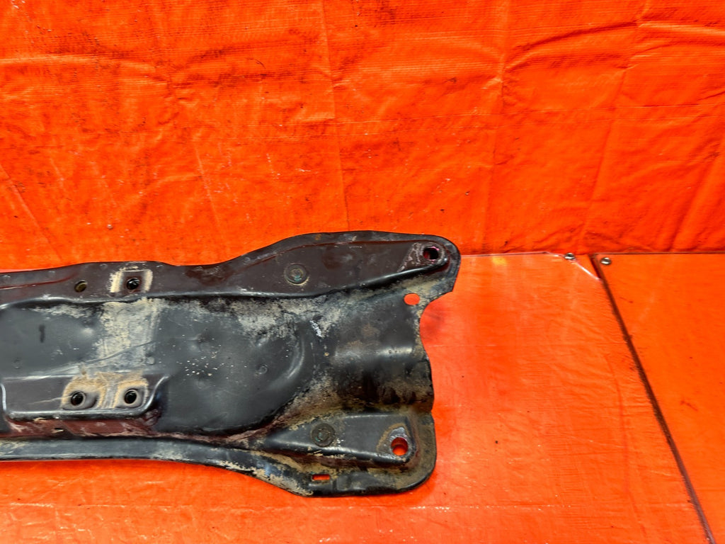90 91 HONDA CIVIC HATCHBACK   SUBFRAME SUB FRAME CROSS MEMBER REAR PORTION   3171