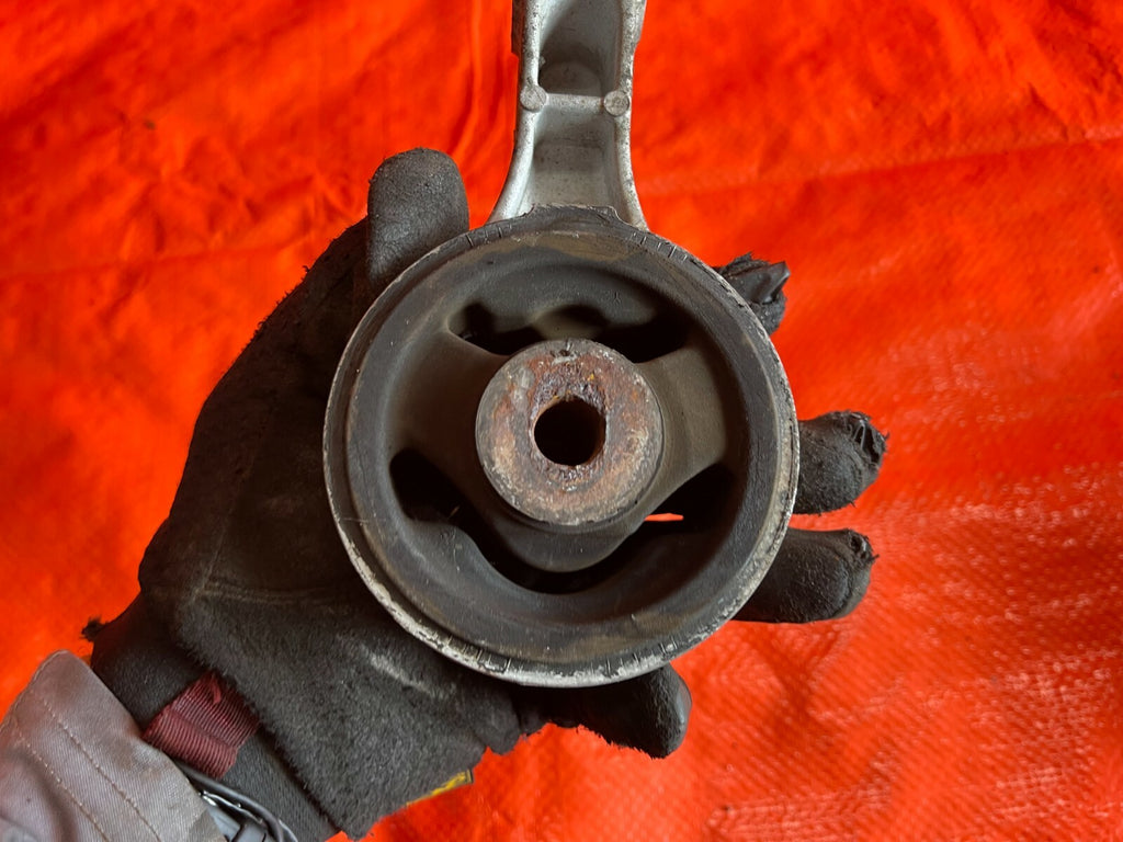 06 11 HONDA CIVIC SI 2.0L K20Z3   PASSENGER RIGHT   ENGINE MOTOR MOUNT   OEM 6