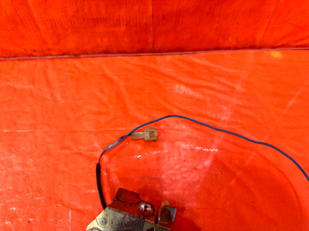 88 91 HONDA CRX   TRUNK LID LATCH LOCK ACTUATOR   OEM FACTORY #2773