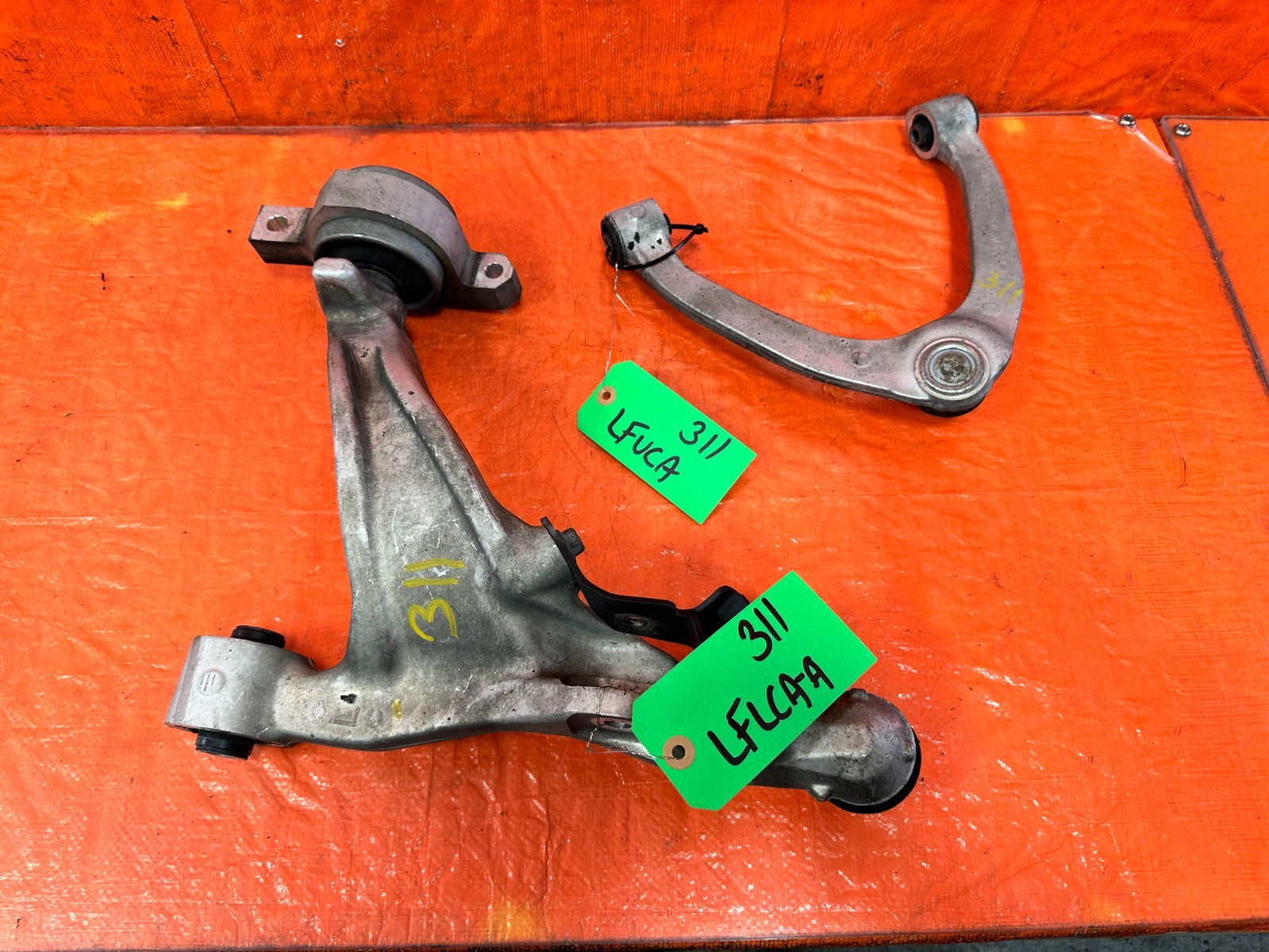 08 15 INFINITI G37 COUPE   DRIVER LEFT  FRONT UPPER & LOWER CONTROL ARM 3117