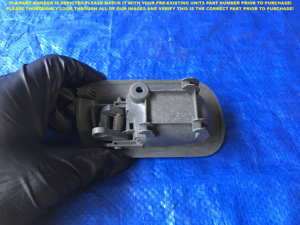 OEM 1996 1998 HONDA CIVIC SEDAN PASSENGER RIGHT REAR INTERIOR DOOR HANDLE   1