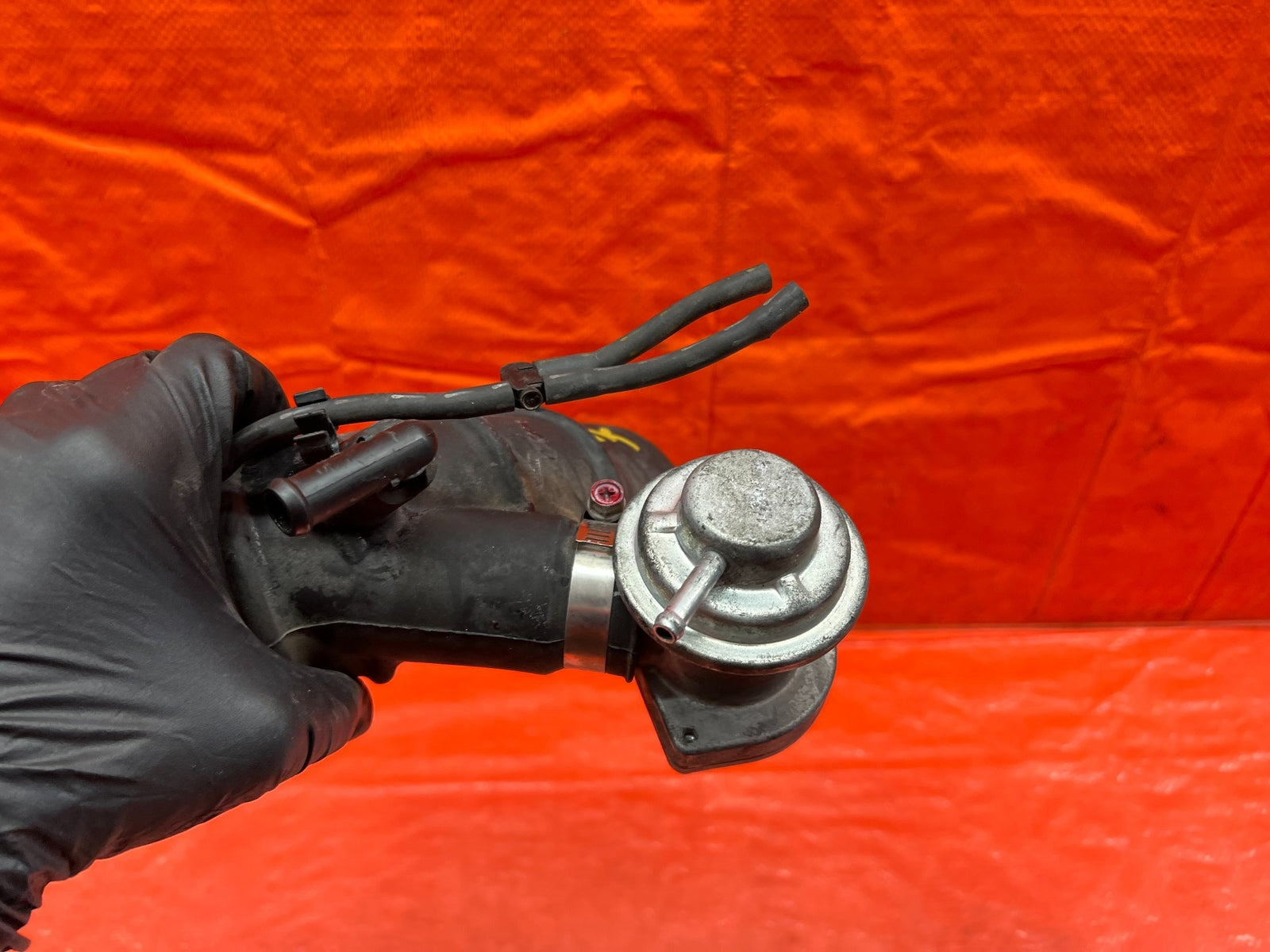 08 15 LANCER EVOLUTION X EVO 10   AIR INTAKE ARM W/ BLOW OFF VALVE   OEM #1754