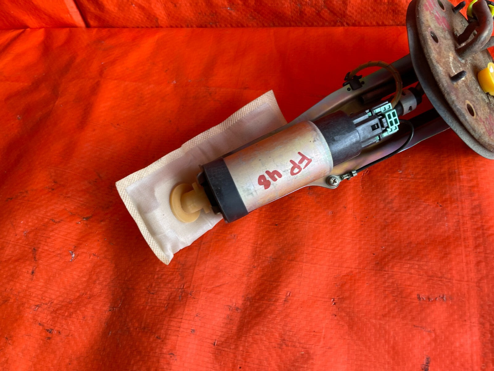 1996 96 ACURA INTEGRA   NON VTEC   GASOLINE GAS FUEL PUMP 100% COMPLETE   OEM OE3