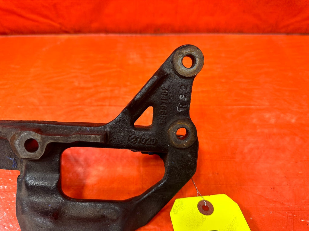 93 97 HONDA DEL SOL   92 95 CIVIC   D16 D15 POWER STEERING PUMP BRACKET OEM SOHC3