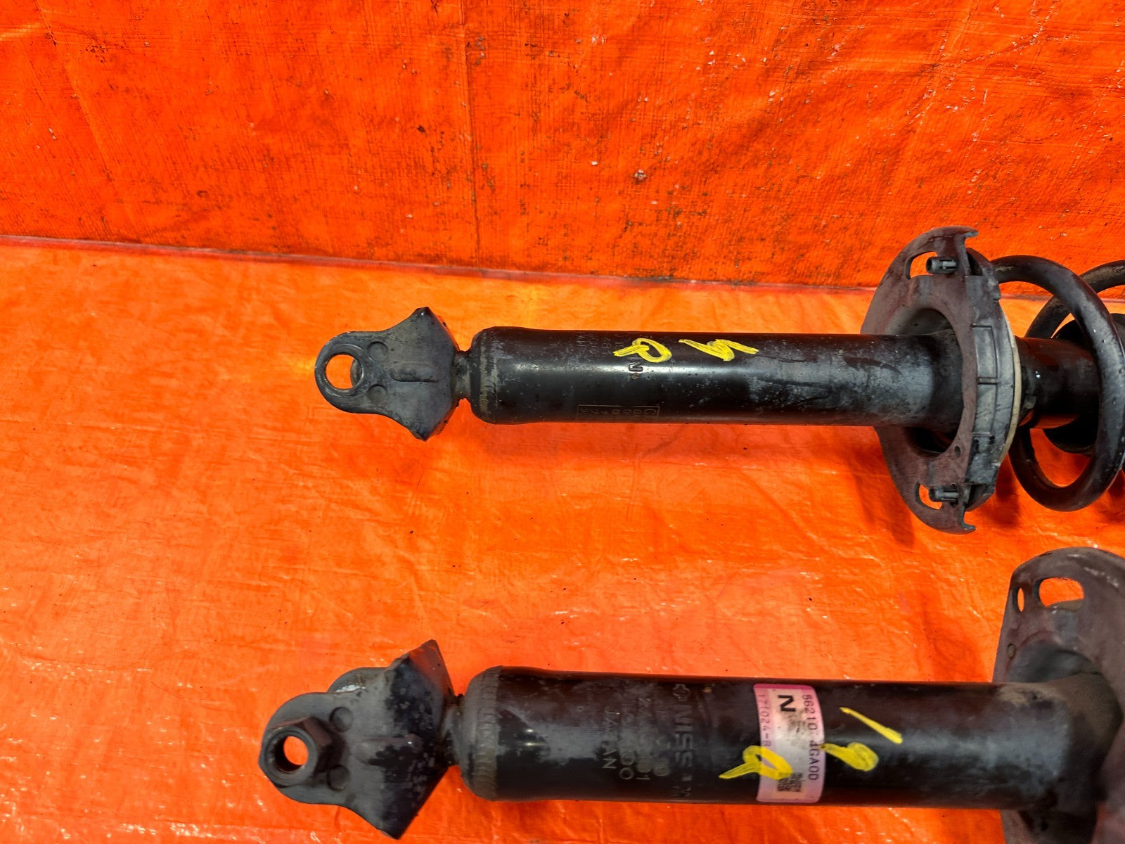 14 24 INFINITI Q50   NON ELECTRIC   REAR SHOCKS & SPRINGS LEFT AND RIGHT FACTORY9
