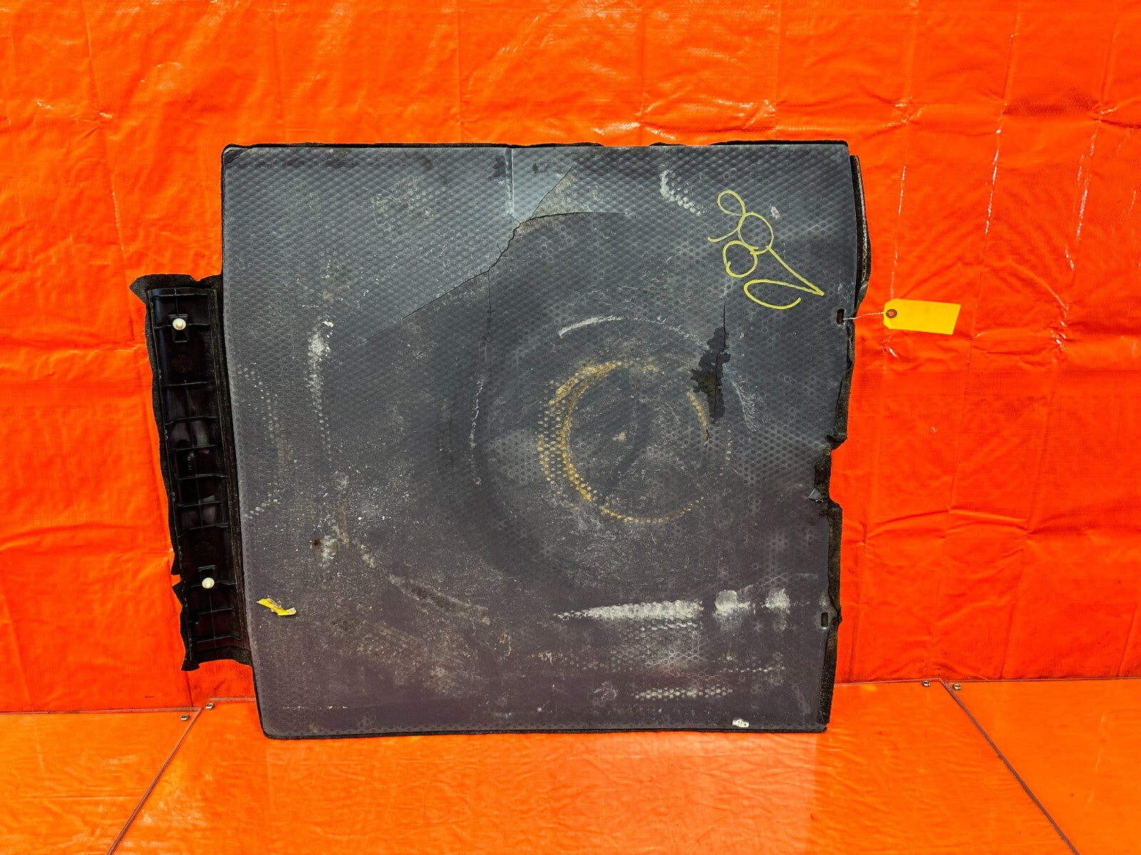 06 11 HONDA CIVIC 2D COUPE REAR TRUNK CARDBOARD INSERT SPARE COVER BOARD OEM 28611