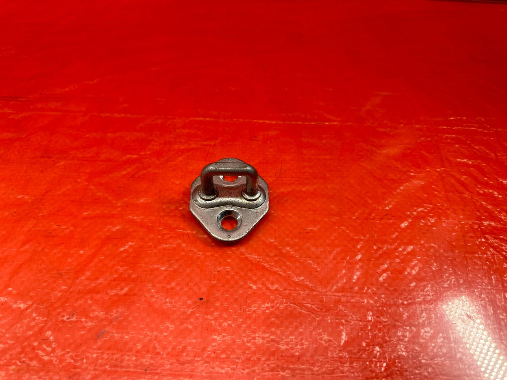 04 14 ACURA TSX   DOOR STRIKER HOOK LATCH LOCK LEFT RIGHT FRONT REAR   OEM 196 211