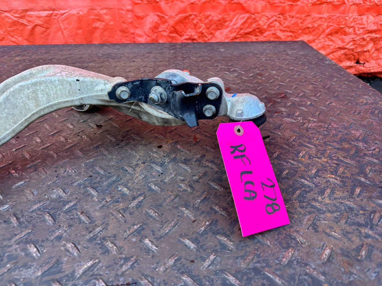08 15 INFINITI G37 Q60   RWD ONLY   PASSENGER RIGHT FRONT LOWER CONTRO LARM 2783