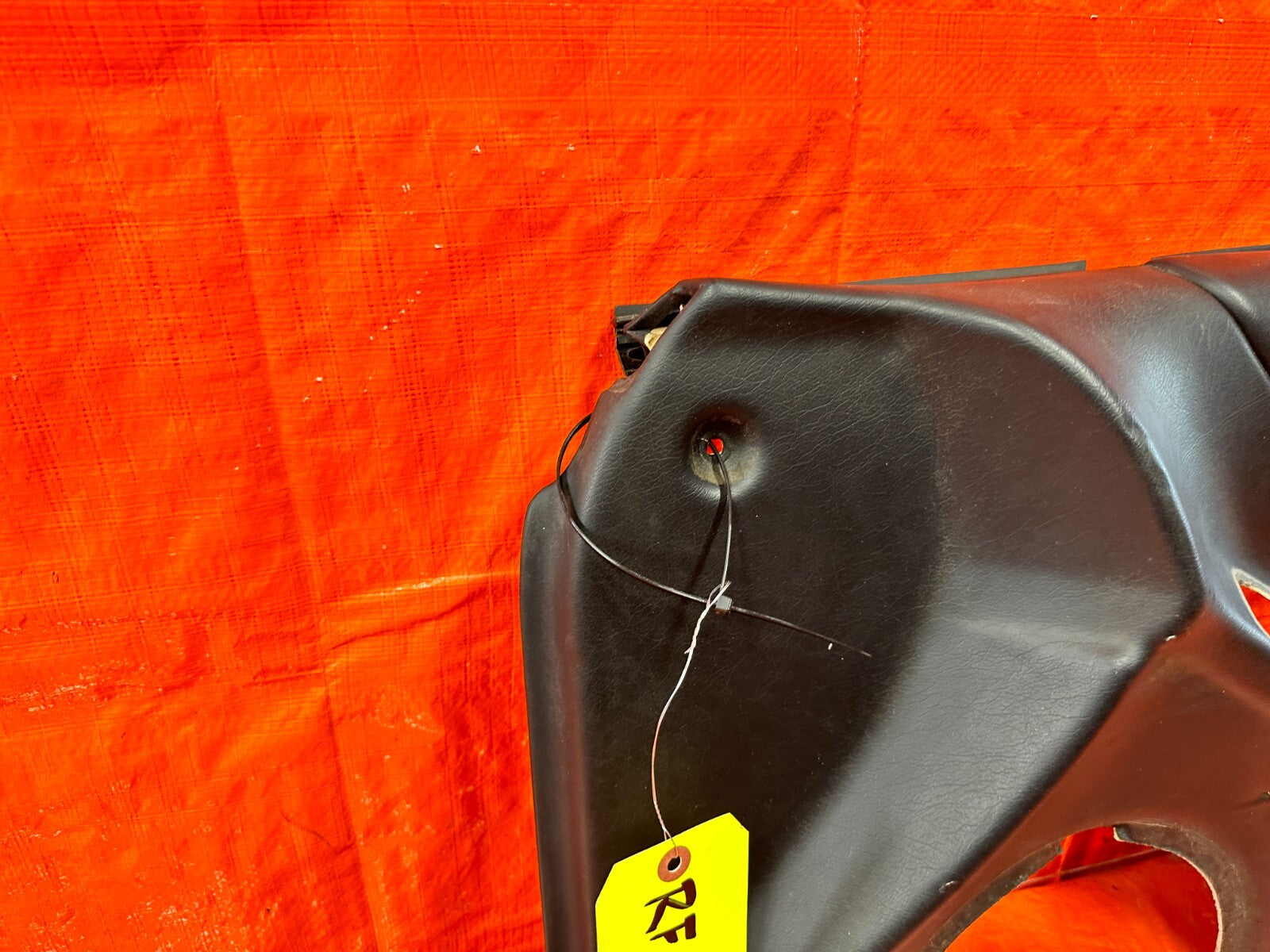 93 97 HONDA DEL SOL   LEFT AND RIGHT DOOR PANELS   ALL BLACK   OEM #29516