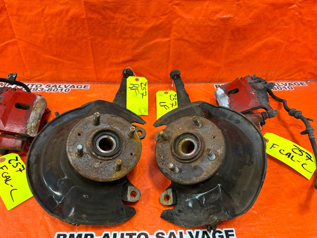 94 01 INTEGRA FRONT SPINDLE SET UP CALIPERS SPINDLES KNUCKLE HUB LEFT RIGHT #2571
