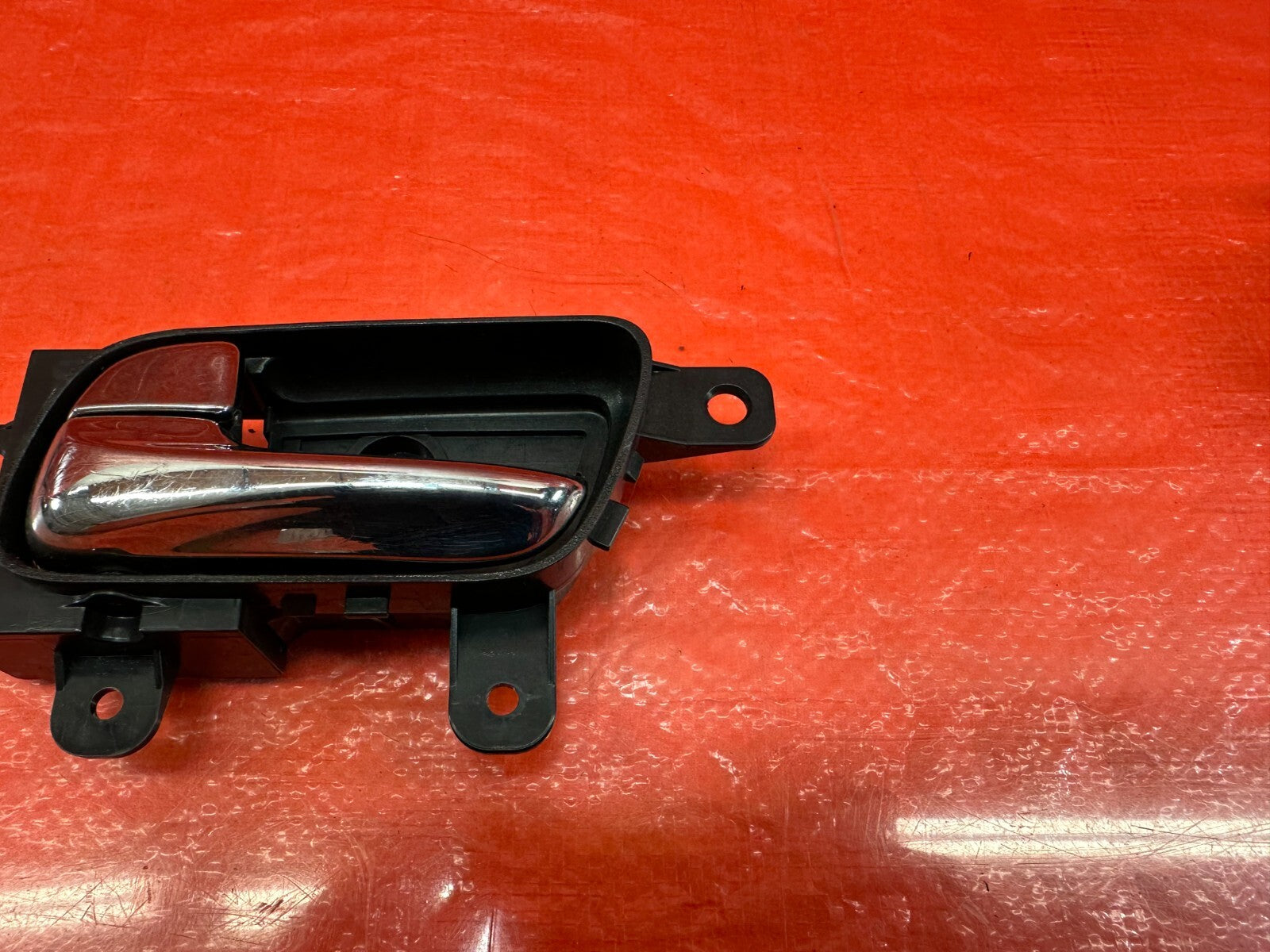 08 15 INFINITI G37 & Q60 COUPE DRIVER LEFT INTERIOR DOOR HANDLE W/ TRIM OEM #1904