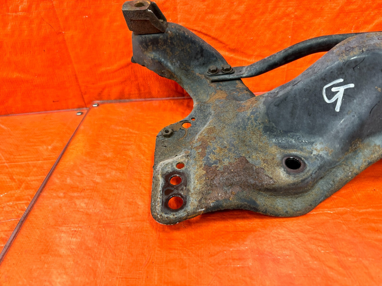 94 97 HONDA DEL SOL   MANUAL RACK   FRONT SUBFRAME CROSSMEMBER K FRAME OEM   29410