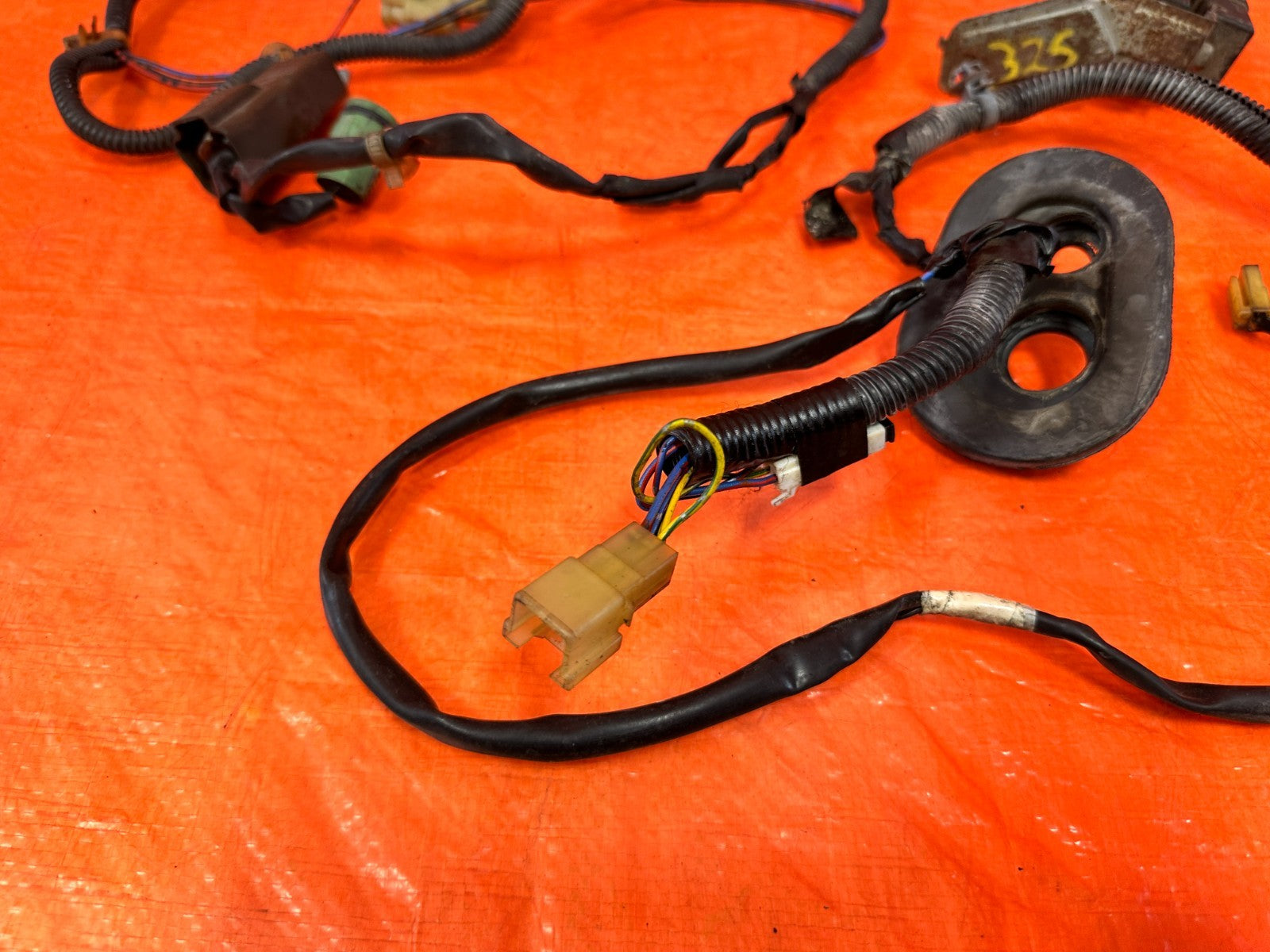 90 91 HONDA CIVIC HATCH   ENGINE BAY UNDER HOOD 38710 SH3 A02 AC HARNESS OEM 3256