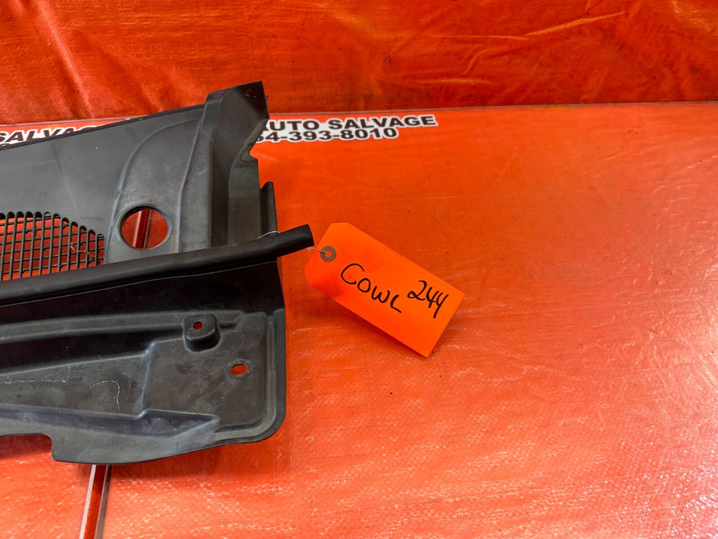 2009 09 LEXUS ES350   WINDSHIELD WIPER COWL TRIM PLASTIC   OEM FACTORY #2444