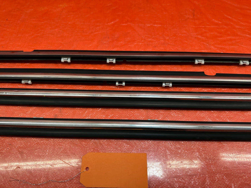 08 15 LANCER EVOLUTION X EVO 10 LEFT RIGHT FRONT REAR CHROME DOOR GLASS TRIM 2149