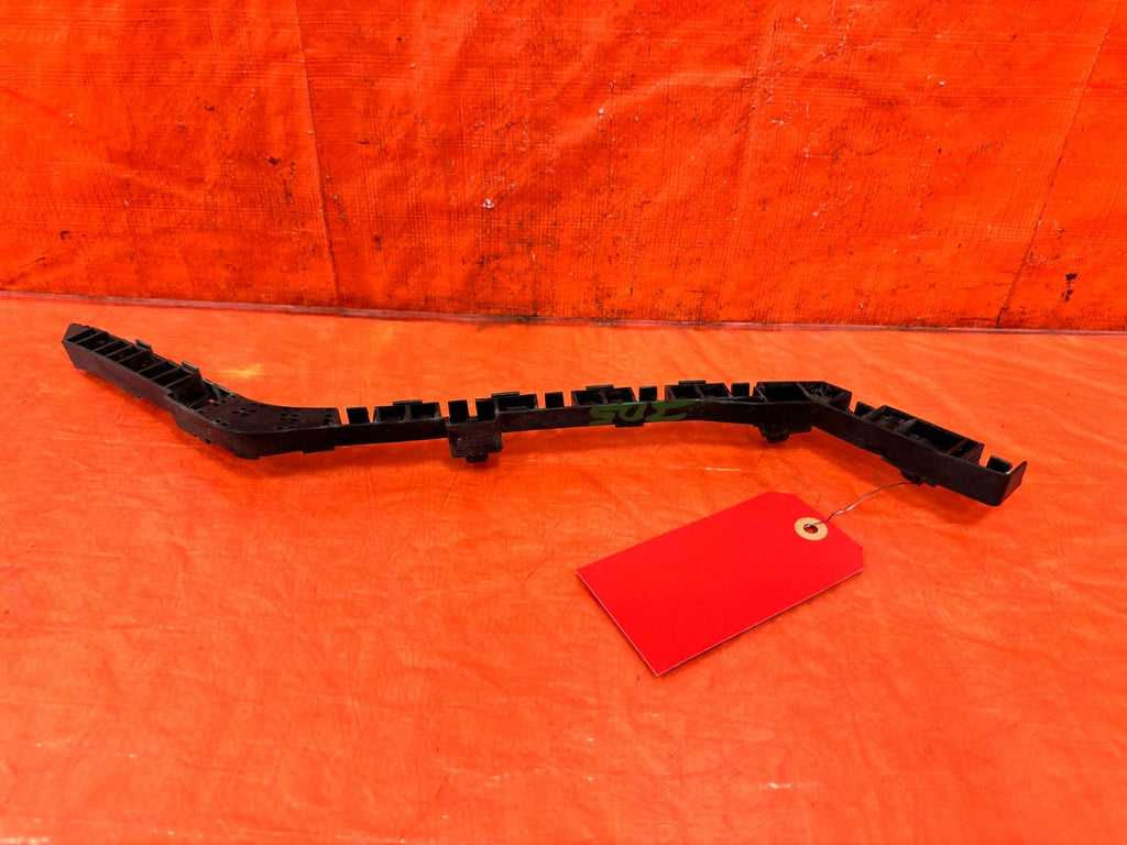 09 14 ACURA TSX   PASSENGER RIGHT REAR BUMPER RETAINER BRACKET CLIP   OEM #3055