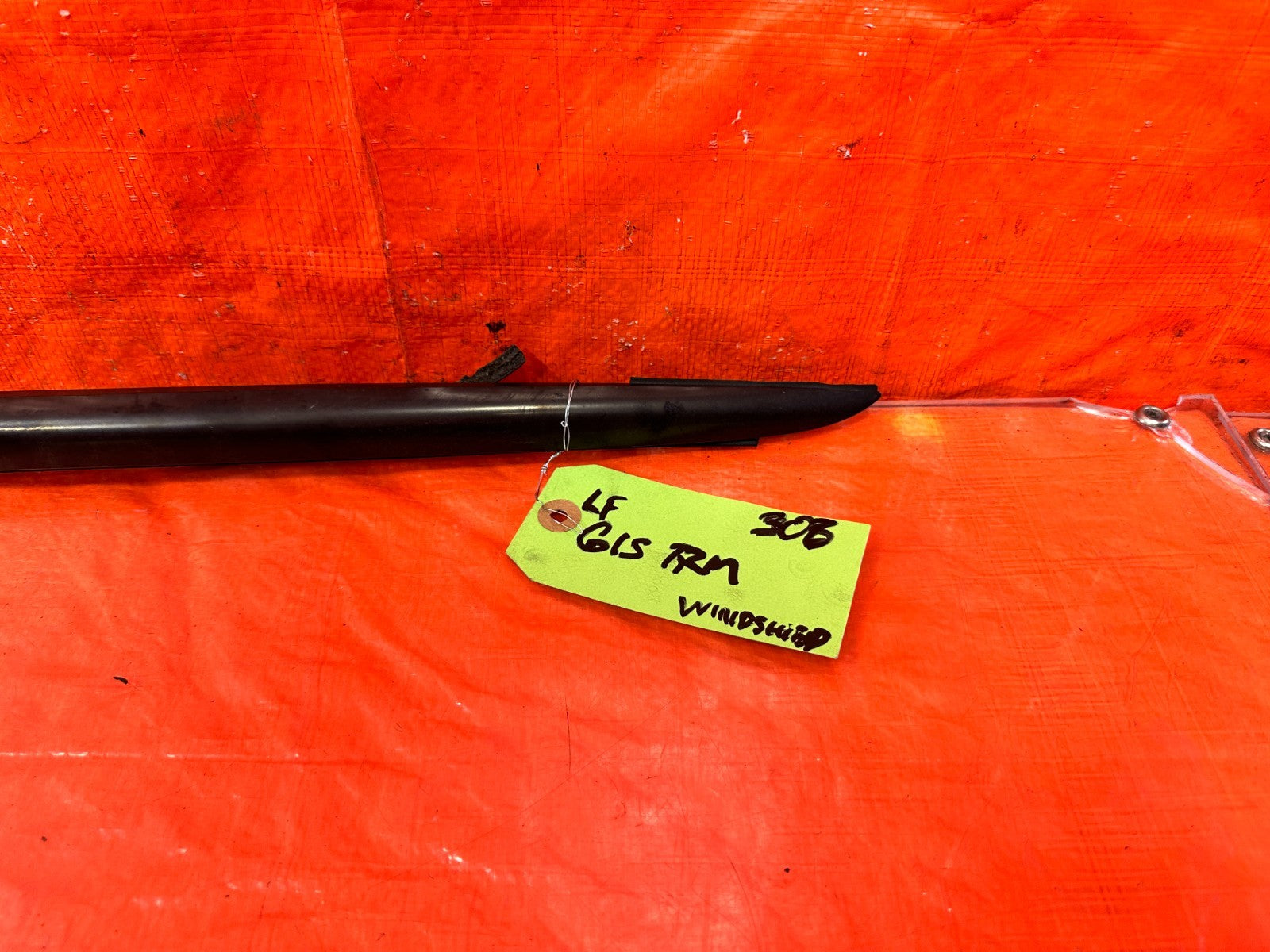 02 05 HONDA CIVIC SI EP3 HATCH DRIVER LEFT WINDSHIELD TRIM PLASTIC OEM 3061