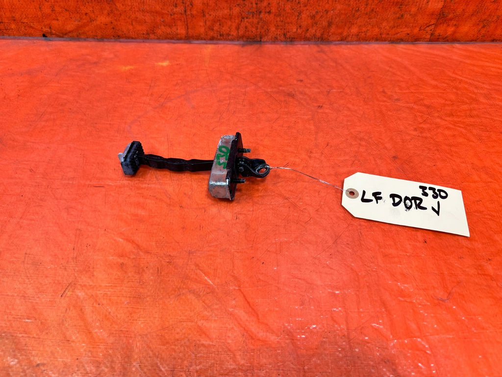 04 08 ACURA TSX LEFT DRIVER FRONT DOOR CHECKER STOP STRAP OEM #3300