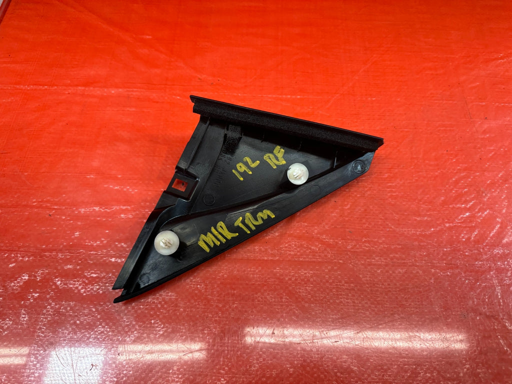 2008 INFINITI G35 X SEDAN   MIRROR TRIM RIGHT SIDE   NON SPEAKER MODEL OEM #1927