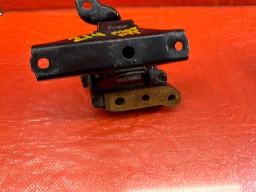 08 15 LANCER EVOLUTION X EVO 10 MR   RIGHT ENGINE MOTOR MOUNT W/ BRACKET OEM 21418