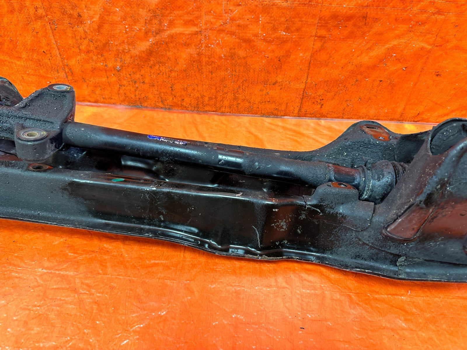 90 91 HONDA CIVIC HATCHBACK   FRONT SUBFRAME FRONT PORTION   OEM 3253