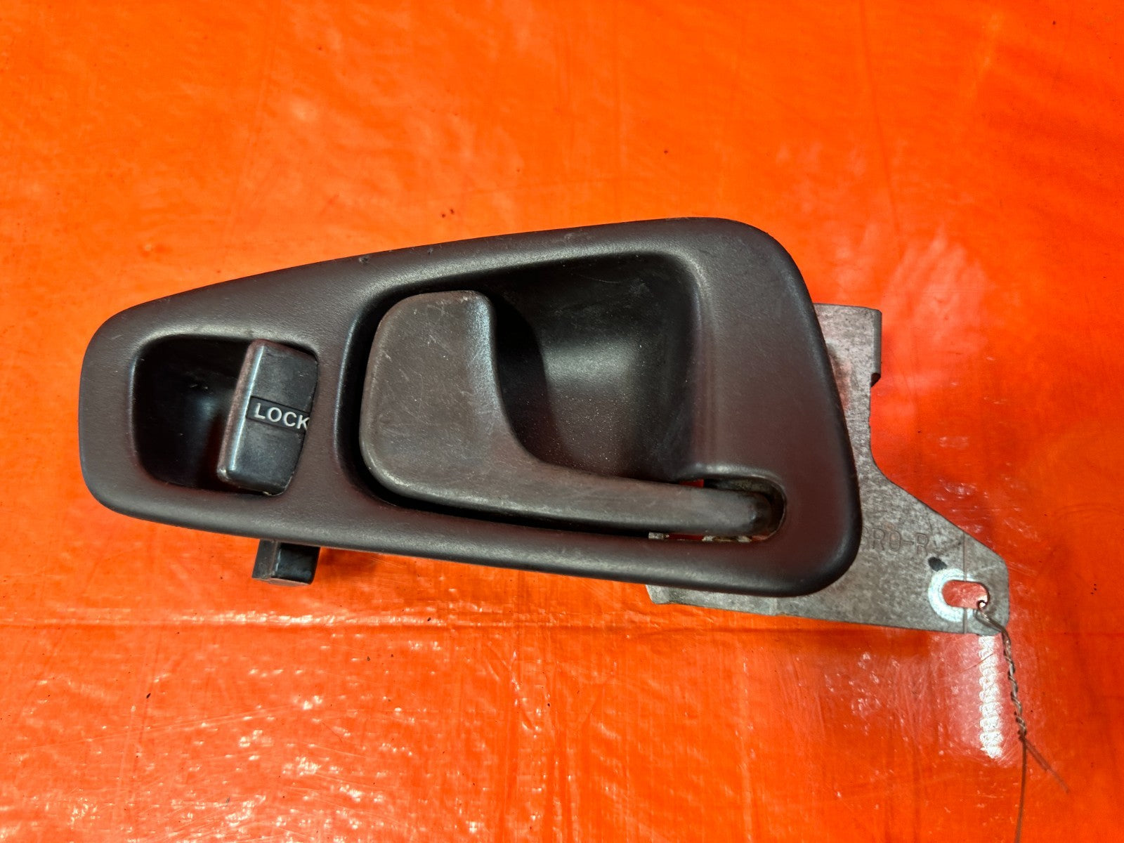 92 95 HONDA CIVIC   2D COUPE   PASSENGER RIGHT   INTERIOR DOOR HANDLE   OEM 3275