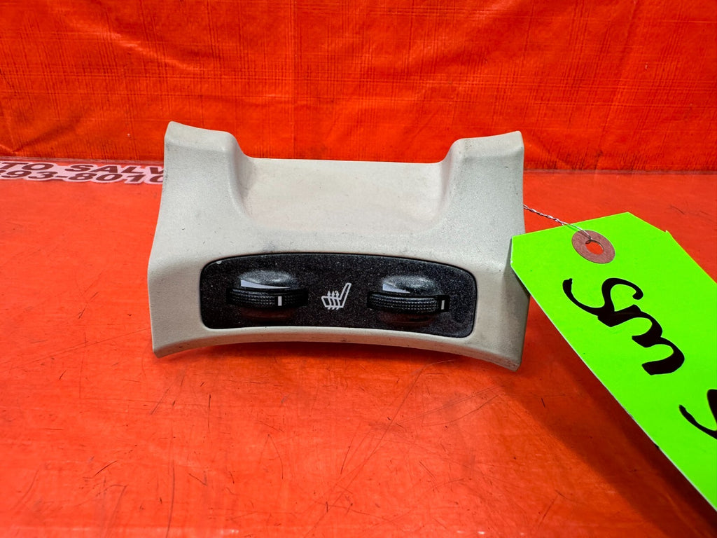 2002 02 LEXUS SC430   SEAT WARMER SWITCH   ECRU COLOR   OEM #2614