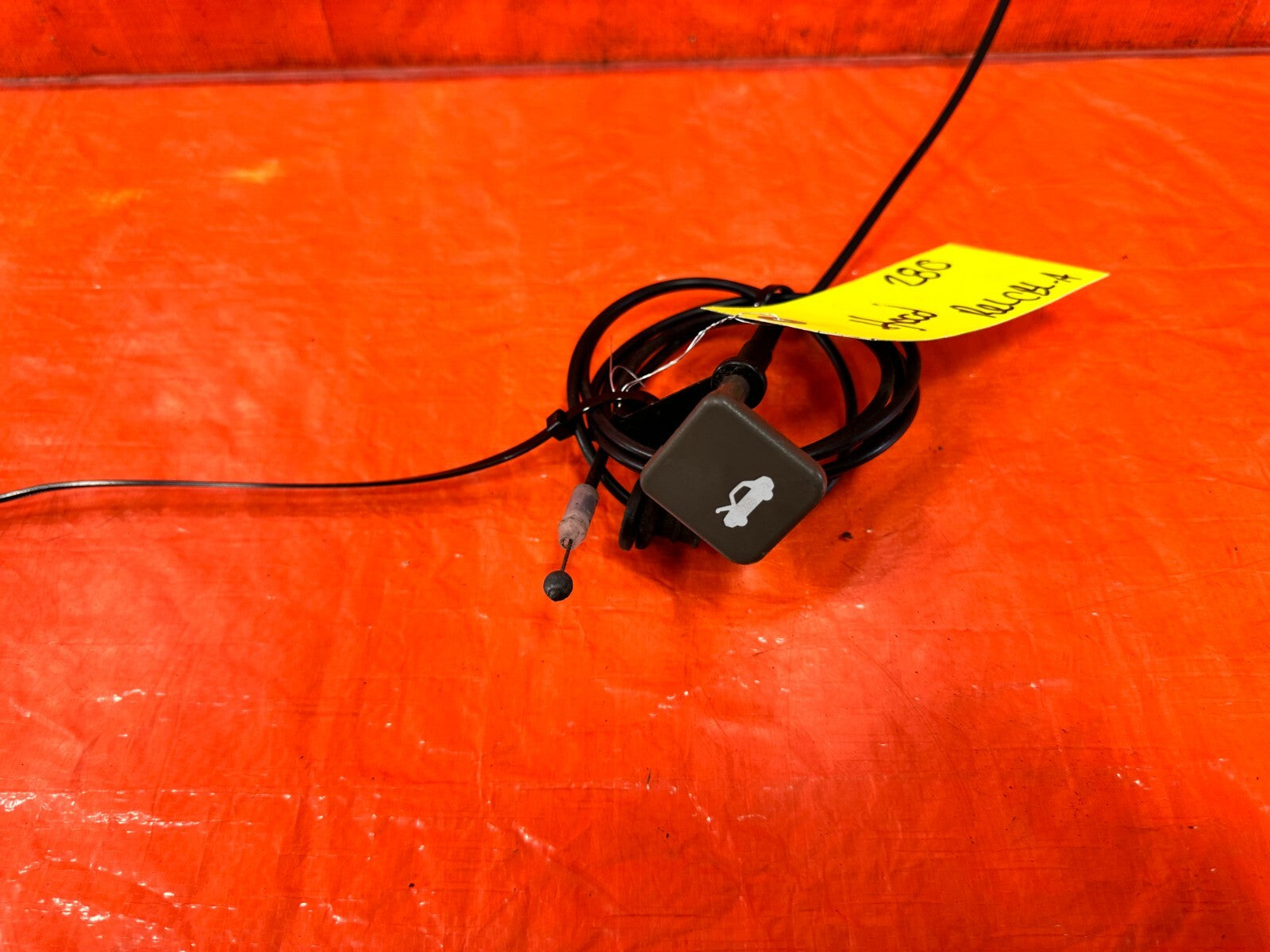 02 06 ACURA RSX TYPE S & BASE   HOOD LATCH RELEASE LEVER CABLE   OEM FACTORY 2801