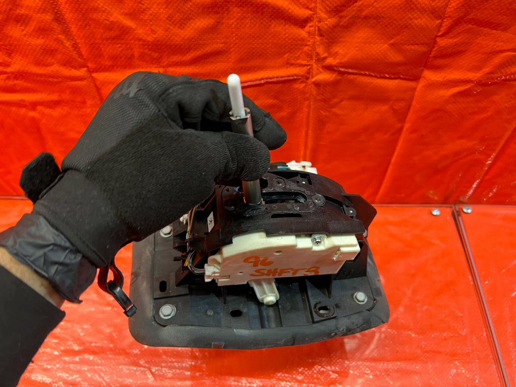2018 18 INFINITI Q50   RWD AUTOMATIC TRANSMISSION SHIFTER / GEAR SELECTOR OEM 966