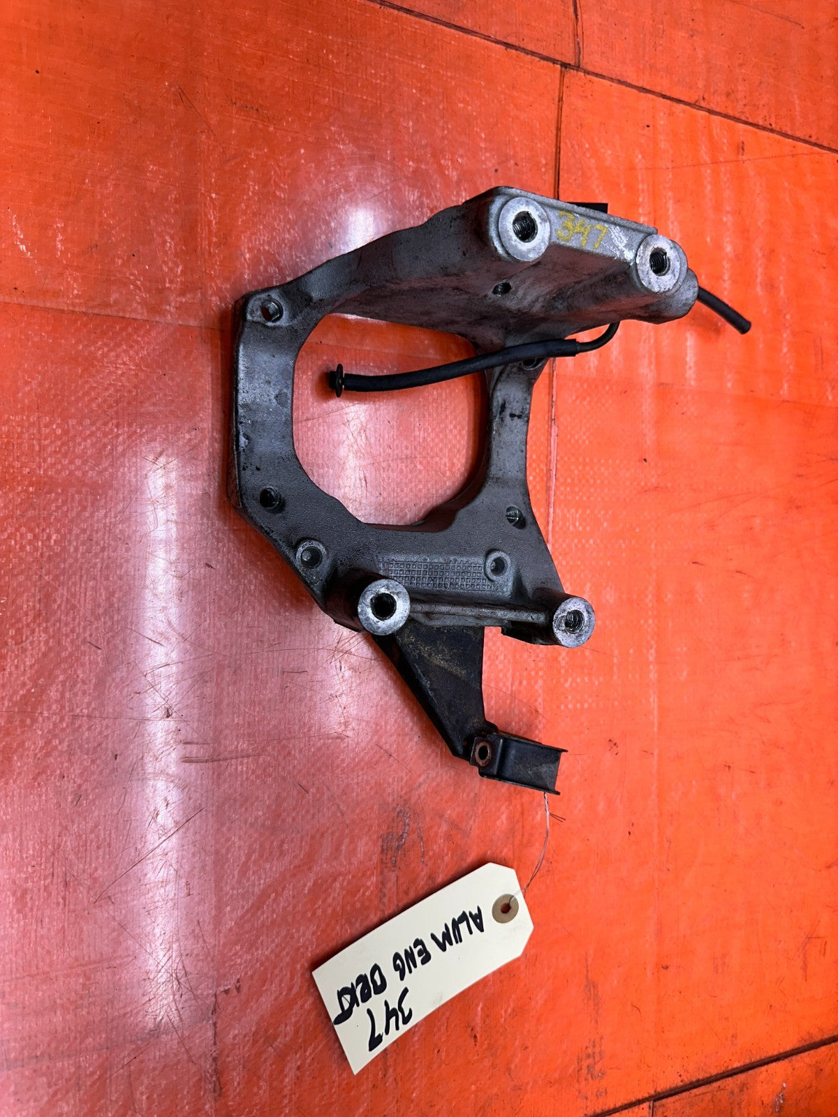 2004-2008 ACURA TL 3.2L 6MT MANUAL TRANS ALUMINUM BRACKET OEM #3475
