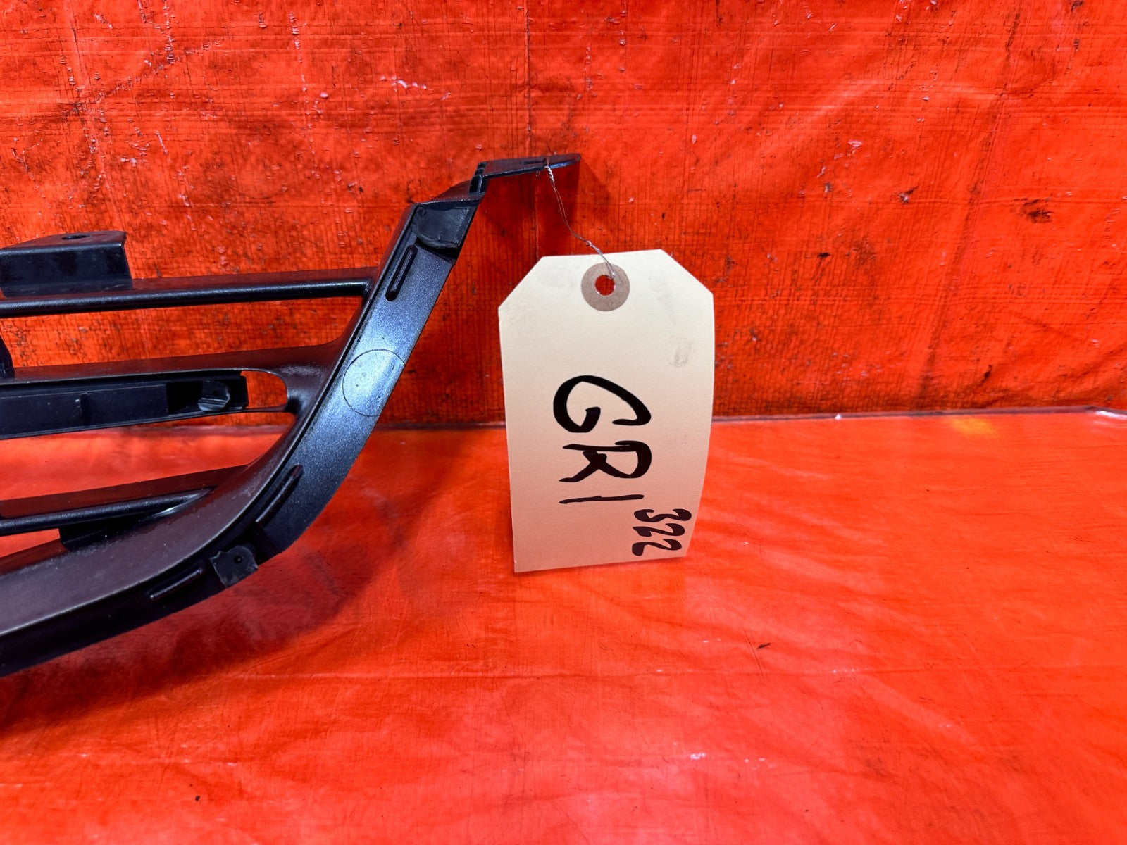 04 05 ACURA TSX   FRONT BUMPER GRILLE ASSEMBLY   OEM #3221