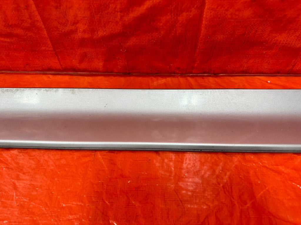 88 89 HONDA CRX   RIGHT   LOWER DOOR MOLDING TRIM INSERT LINER LINING OEM #2774